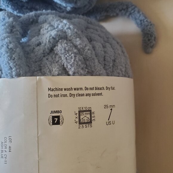 NEW LOOPS AND THREADS Cozy Blanket YARN LOT OF 4 - Picture 6 of 6